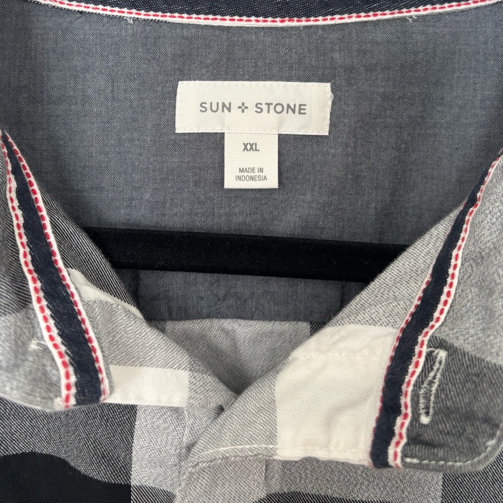 Sun + Stone • Men's Burke Regular-Fit Plaid Button-Down Shirt - Size XXL - Picture 3 of 16